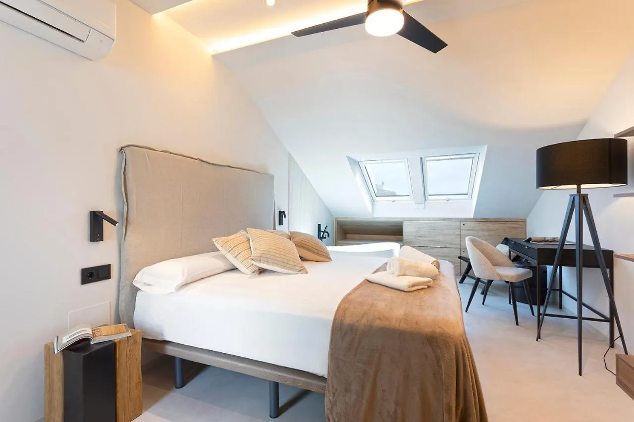 Apartment Magnificent Renovated 2Bd 2Bth Duplex With Terrace - City Centre Málaga